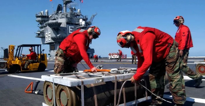 واشنطن توافق على تزويد إسرائيل بمزيد من القنابل والمقاتلات 1 واشنطن توافق على تزويد إسرائيل بمزيد من القنابل والمقاتلات