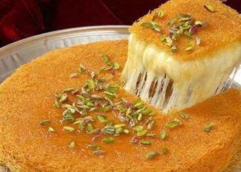 5 أضرار يسببها كسر الصيام بحلويات رمضان