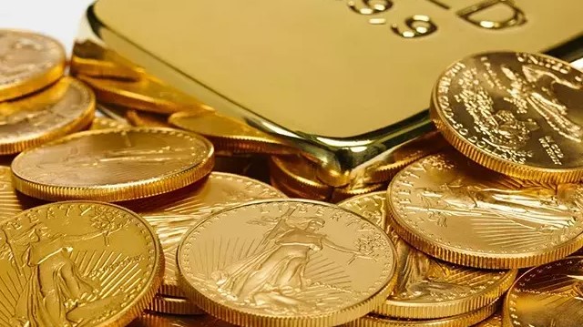 الذهب يواصل التحليق عالياً لمستويات غير مسبوقة 1 الذهب يواصل التحليق عالياً لمستويات غير مسبوقة