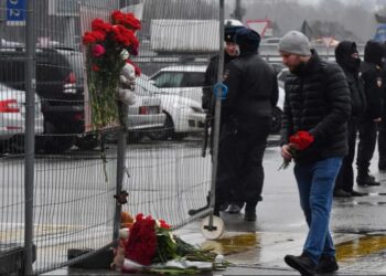 ارتفاع عدد قتلى هجوم موسكو والكرملين يعلن اعتقال 11 ويتوعد المنفذين