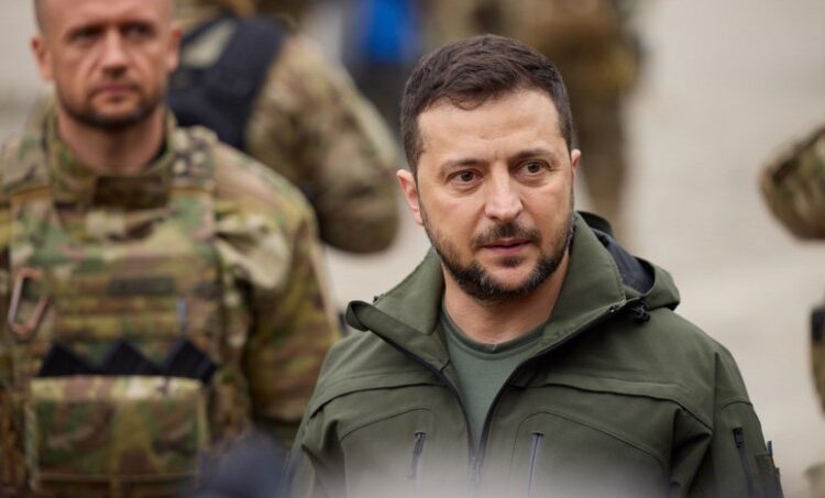 زيلينسكي: الإمدادات ضرورية وإلا سيواجه العالم أكثر صفحات التاريخ خزيا