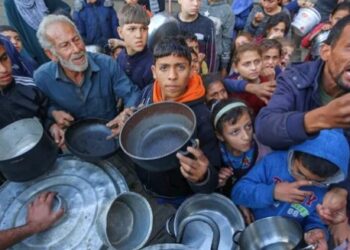 إسرائيل تستعمل سلاح التجويع بغزة.. فكيف تُحدد المجاعة؟