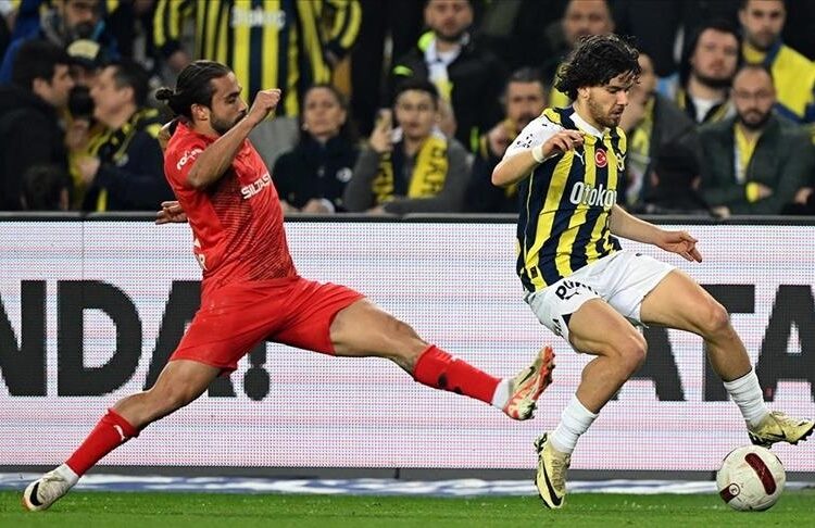 قدم.. فنربهتشة يتخطى بنديك سبور بصعوبة في الدوري التركي