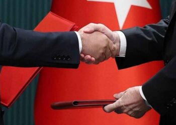 ليبيا وتركيا توقعان مذكرة تفاهم للتعاون العسكري