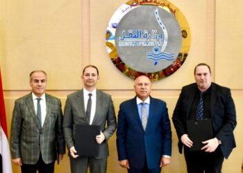 توقيع مذكرة تفاهم لوضع حجر الأساس لإنشاء منطقة صناعية تركية بمصر