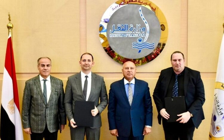 توقيع مذكرة تفاهم لوضع حجر الأساس لإنشاء منطقة صناعية تركية بمصر