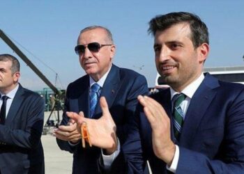 رجل الدرون.. هل يصبح خليفة أردوغان؟