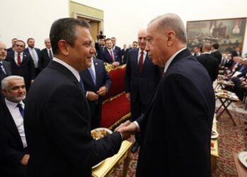 أول لقاء غير رسمي بين أردوغان ورئيس أكبر أحزاب المعارضة في تركيا