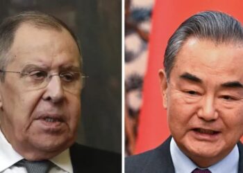 بكين تعتزم “تعزيز التعاون الاستراتيجي” مع موسكو