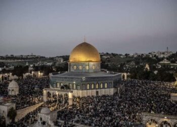 200 ألف مصل يُحيون ليلة القدر في المسجد الأقصى