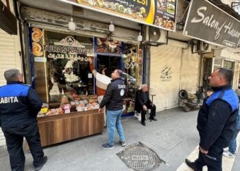 تركيا.. لماذا تحارب بلديات المعارضة اللغة العربية؟