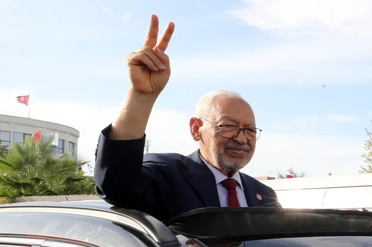 عام على اعتقاله.. تدشين هيئة دولية لمناصرة الغنوشي 1 عام على اعتقاله.. تدشين هيئة دولية لمناصرة الغنوشي