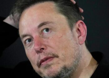 زيارة مفاجئة غير معلنة.. إيلون ماسك في الصين لهذا السبب