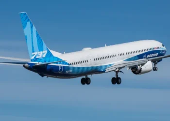 طائرة شحن من طراز بوينغ 767 تهبط اضطرارياً بمطار إسطنبول