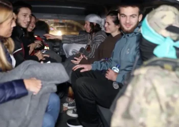 خلال الأيام الماضية.. إسرائيل تعلن استعادة عدة جثث لرهائن من غزة