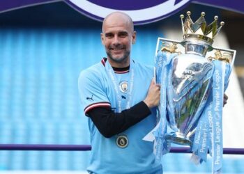 لخامس مرة..غوارديولا أفضل مدرب في الدوري الإنجليزي