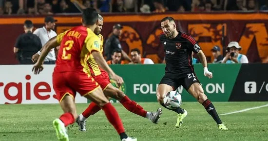 بعد إصابته في ذهاب النهائي الأفريقي.. الأهلي يجدد لمعلول موسمين 1 بعد إصابته في ذهاب النهائي الأفريقي.. الأهلي يجدد لمعلول موسمين