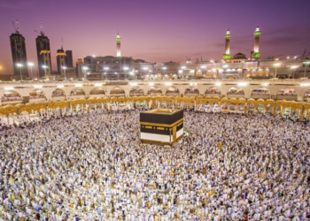 تنظيم يانصيب للفوز برحلات عائلية للحج خلال مهرجان إسلامي في روسيا 