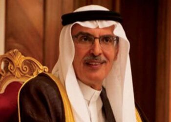 وفاة الشاعر الأمير بدر بن عبد المحسن بالعاصمة الفرنسية باريس.