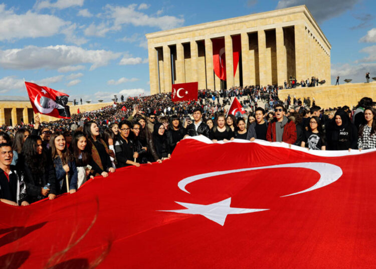 تهنئة أردوغان للأتراك بمناسبة عيد الشباب والرياضة وذكرى أتاتورك