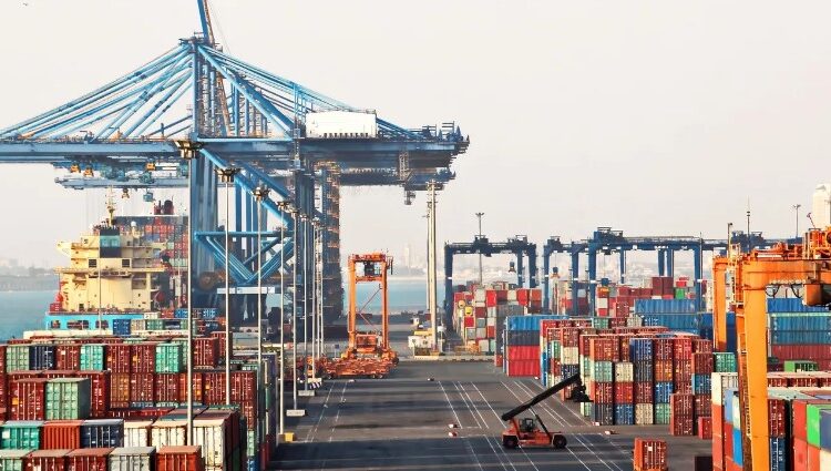 صادرات السعودية غير البترولية تصعد 3.3% بالربع الأول من 2024 1 صادرات السعودية غير البترولية تصعد 3.3% بالربع الأول من 2024