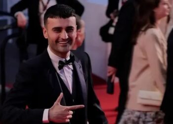 “ما علاقة الكباب بالسينما؟”.. انتقادات للشيف بوراك لظهوره بـ”كان”