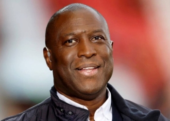 بعد صراع قصير مع المرض.. وفاة "كامبل" نجم أرسنال السابق 3 بعد صراع قصير مع المرض.. وفاة “كامبل” نجم أرسنال السابق