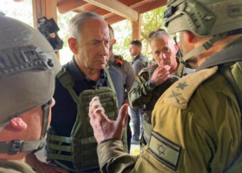 هزيمة تاريخية