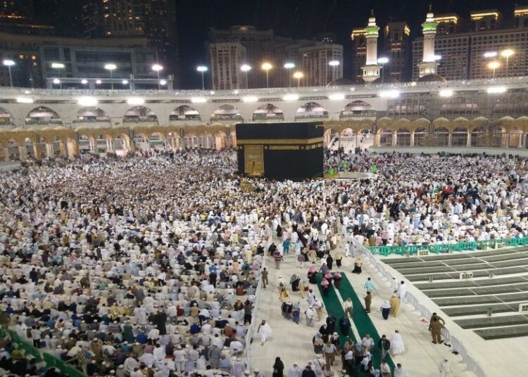 "لا يحملون تصاريح الحج".. إبعاد 300 ألف شخص من قبل السلطات السعودية 1 إبعاد