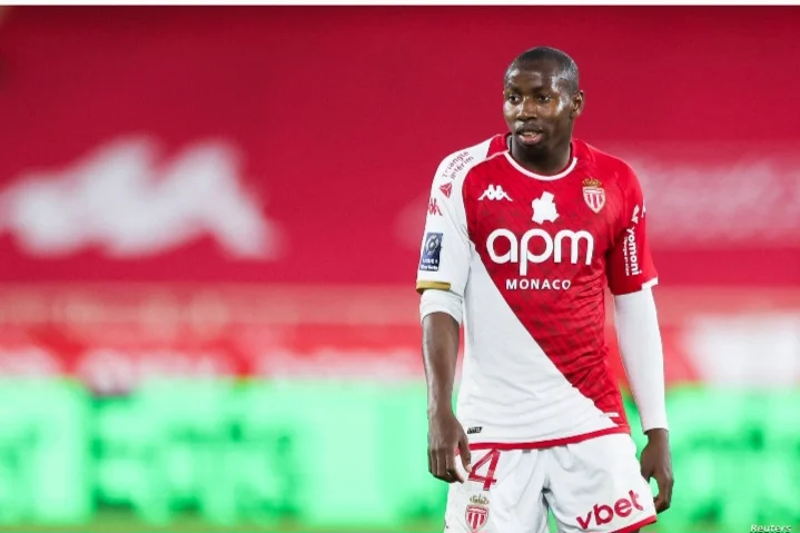 فرنسا توقف لاعبا أخفى شعار حملة لمناهضة رهاب الشذوذ الجنسي 1 الشذوذ الجنسي