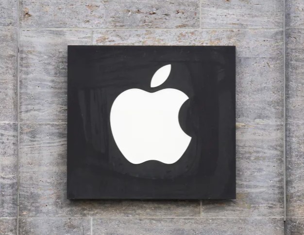 الاتحاد الأوروبي يفتح الباب أمام فرض غرامة ضخمة على آبل 1 الاتحاد الأوروبي يفتح الباب أمام فرض غرامة ضخمة على آبل