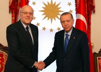 أردوغان يبحث مع ميقاتي التهديدات الإسرائيلية للبنان