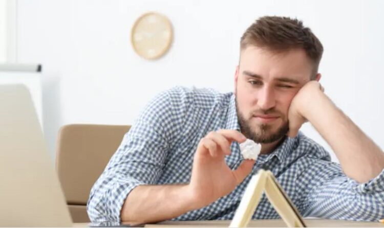 علماء نفس: 8 عادات تشير إلى انخفاض مستوى الذكاء 1 علماء نفس: 8 عادات تشير إلى انخفاض مستوى الذكاء