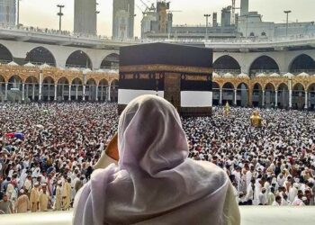السعودية تبعد 300 ألف شخص من مكة المكرمة لعدم امتلاكهم تصاريح حج