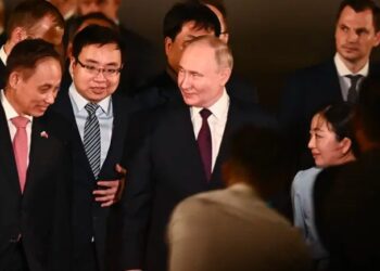 بوتين يصل إلى فيتنام قادما من كوريا الشمالية