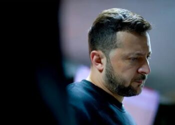 إعلام روسي.. الرئيس الأوكراني يقر بخسائر فادحة في الحرب