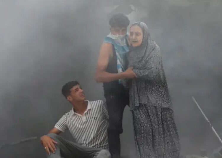 موت ودمار وغضب.. عيد مخضب بالدماء في غزة 1 موت ودمار وغضب.. عيد مخضب بالدماء في غزة