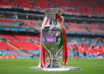 ألمانيا.. توزيع قبعات “البطيخ” دعما لفلسطين في بطولة أمم أوروبا