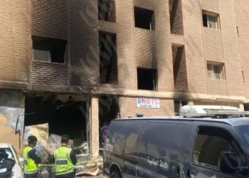 حريق مأساوي في المنقف بالكويت: ارتفاع عدد الضحايا إلى 43 قتيلاً و48 مصابًا بينهم حالات خطرة