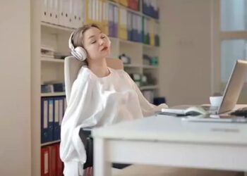 دراسة: عقولنا قادرة على تعلم لغة جديدة أثناء النوم