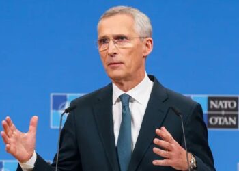 ستولتنبرغ: تحالف القوى الاستبدادية يتنامى