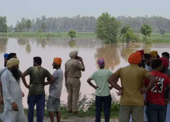 مقتل 16 بالهند خلال فيضانات وانهيارات أرضية جراء أمطار غزيرة