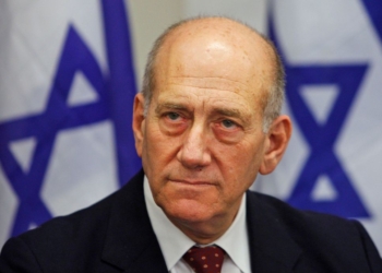متحدثا عن حرب شاملة: أولمرت يزعم اختفاء لبنان و يتوقع ألما غير مسبوق لإسرائيل