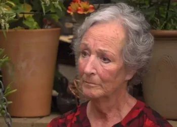 بريطانيا: رغم تجريم “القتل الرحيم “.. أم تعترف بإنهاء حياة ابنها المصاب بالسرطان