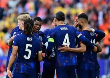 بثلاثية نظيفة.. هولندا تتخطى حاجز رومانيا وتبلغ ربع النهائي