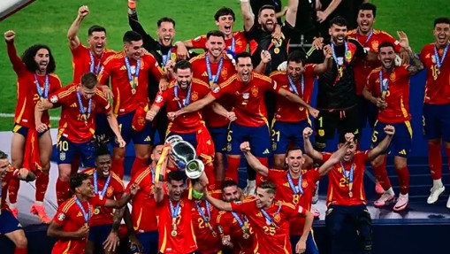 إسبانيا بطلة "يورو 2024" للمرة الرابعة في تاريخها 1 إسبانيا بطلة “يورو 2024” للمرة الرابعة في تاريخها