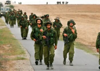 مسؤولون إسرائيليون: الجيش جاهز لعملية برية كبيرة في لبنان