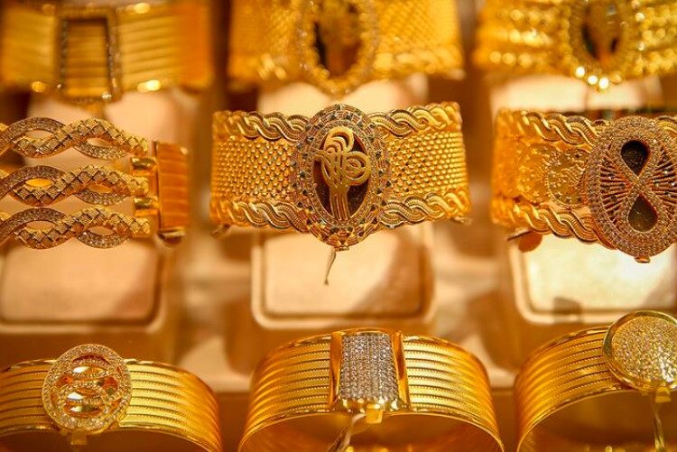 تركيا... سعر غرام الذهب عيار 22 و21 اليوم 19 تموز 2024 1 تركيا… سعر غرام الذهب عيار 22 و21 اليوم 19 تموز 2024