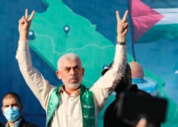 الاحتلال يكشف عن “وثائق” تحدث السنوار فيها عن “المشروع الكبير” قبل أشهر من 7 أكتوبر