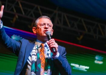 زعيم المعارضة التركية: تواصلنا مع “الأسد” وسأتوجه إلى دمشق للقائه هذا الشهر